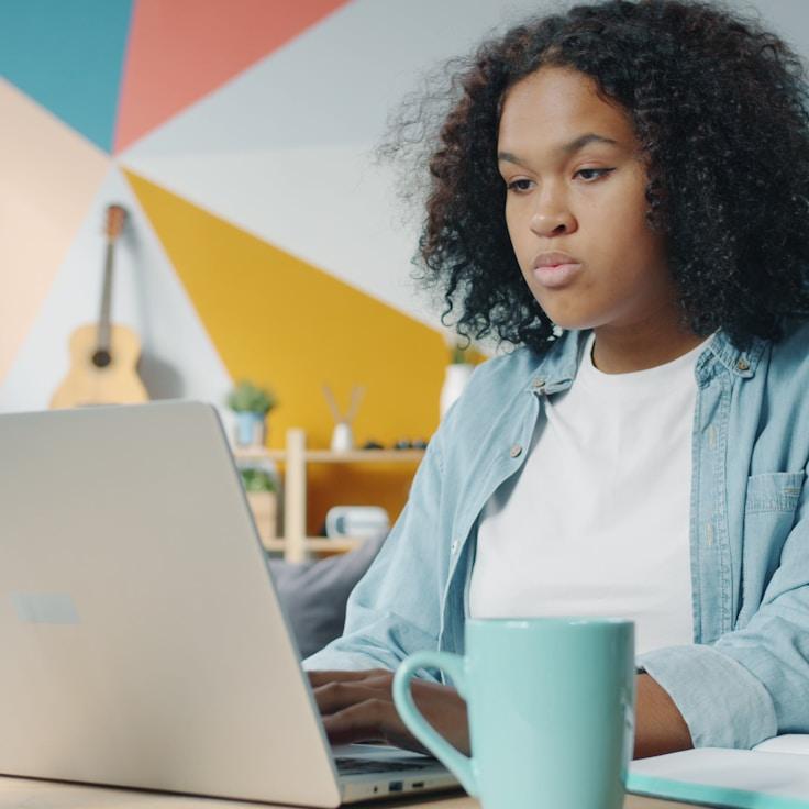Collaborative mobile app development workflow